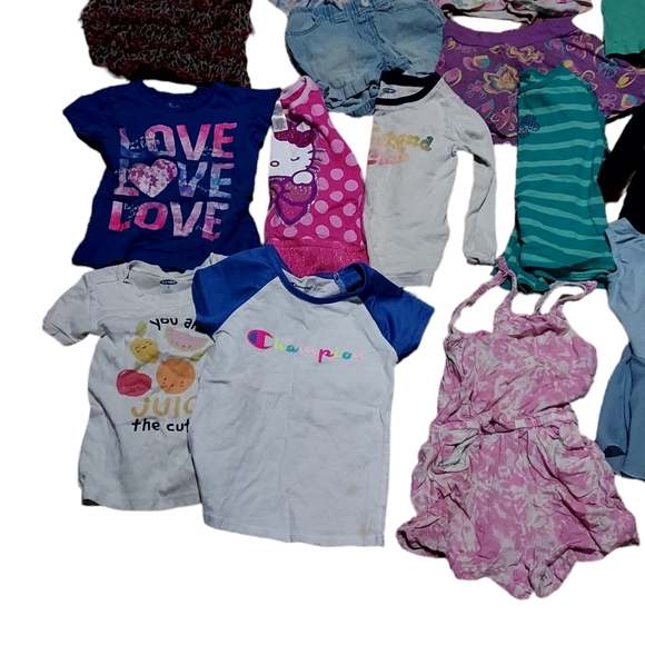 Kids Girls 4t Clothes Lot All Seasons Outfits Bundles Sets Mixed Coats Shirts Pa - Picture 2 of 4
